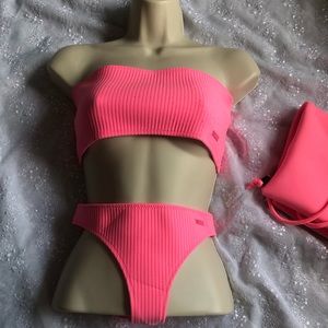 Triangle neoprene 2 piece with bag, size M/lg